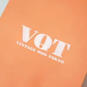 コーラルピンクが艶めくvintage storeの紙袋4