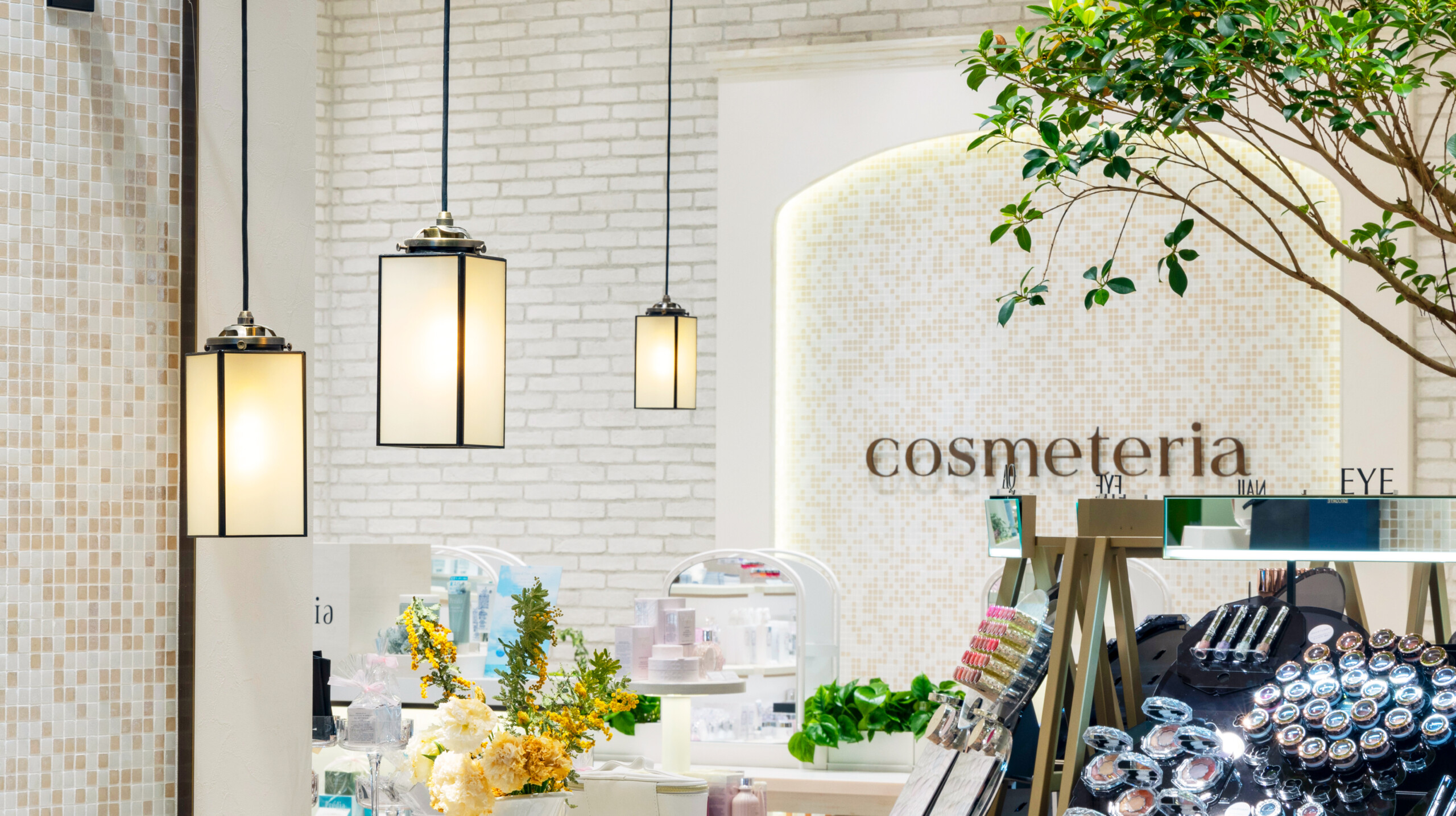 KOSÉ/cosmeteria 様へのインタビュー